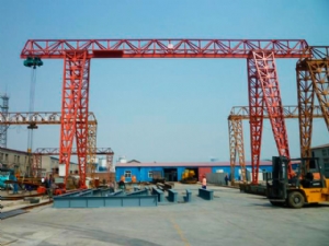 MHh型电动葫芦桁架门式起重机